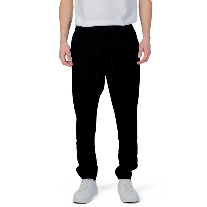Hugo Byxor Man