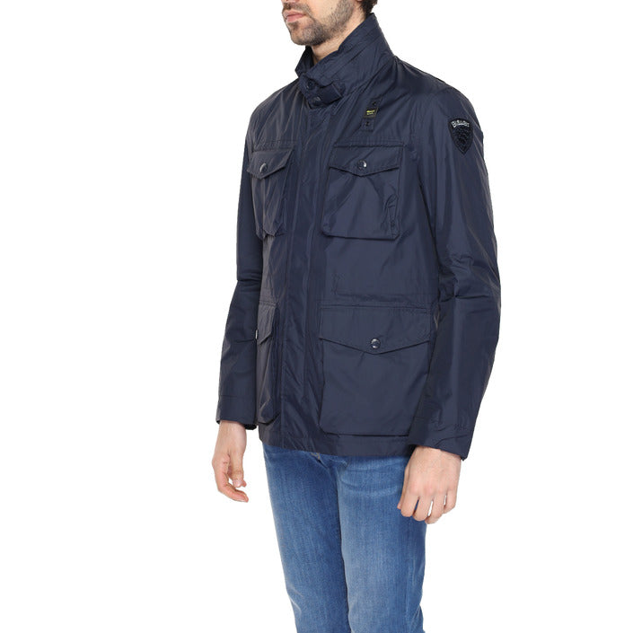 Blauer Jacka Man
