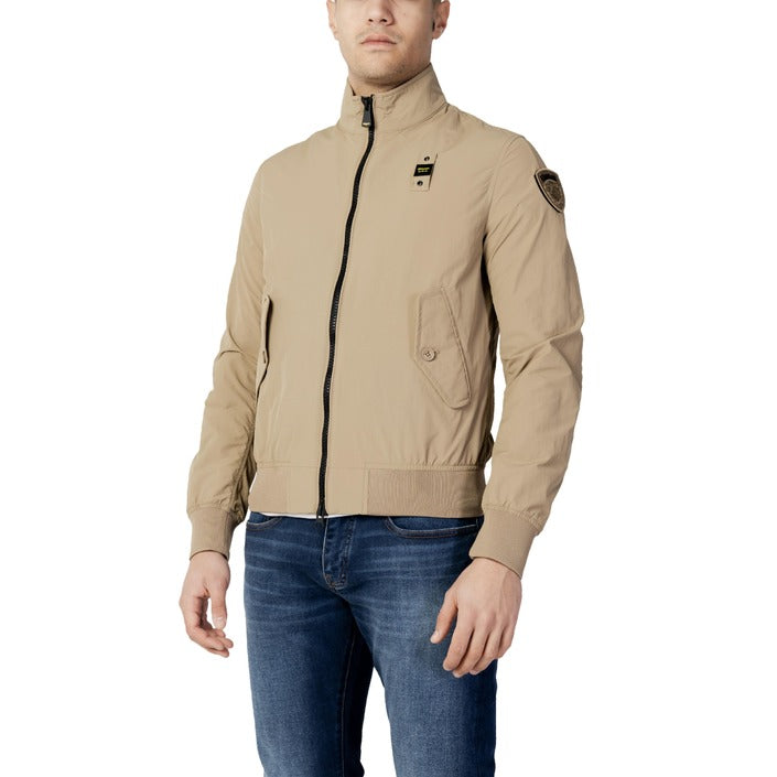 Blauer Jacka Man