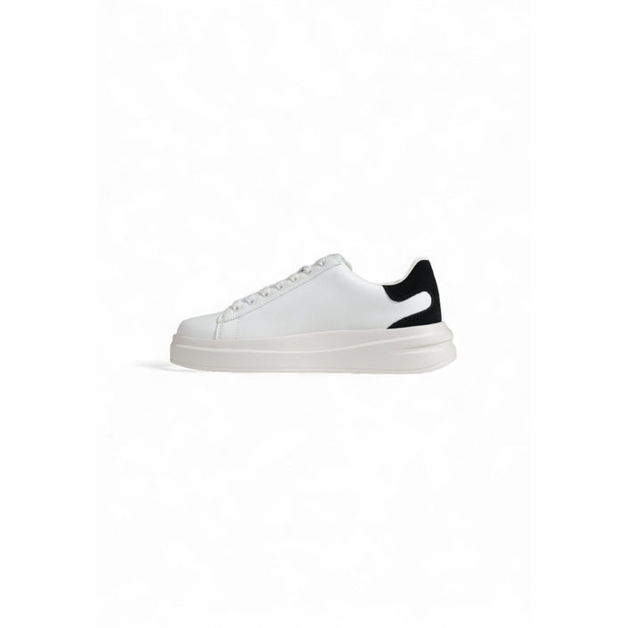 Guess Kvinna Sneakers