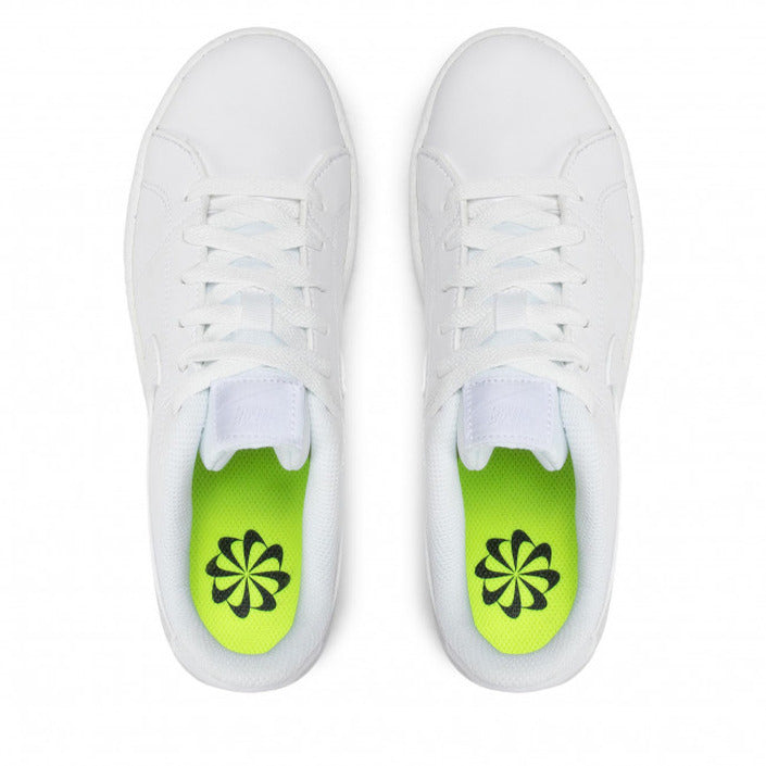 Nike Kvinna Sneakers